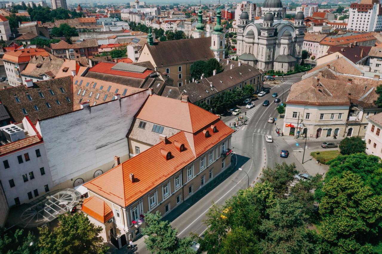 Haller Boutique Targu Mures Luaran gambar